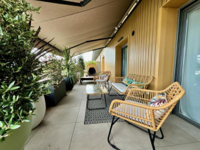 T3 Neuf Terrasse XXL Parking Privé Classé 4 étoiles
